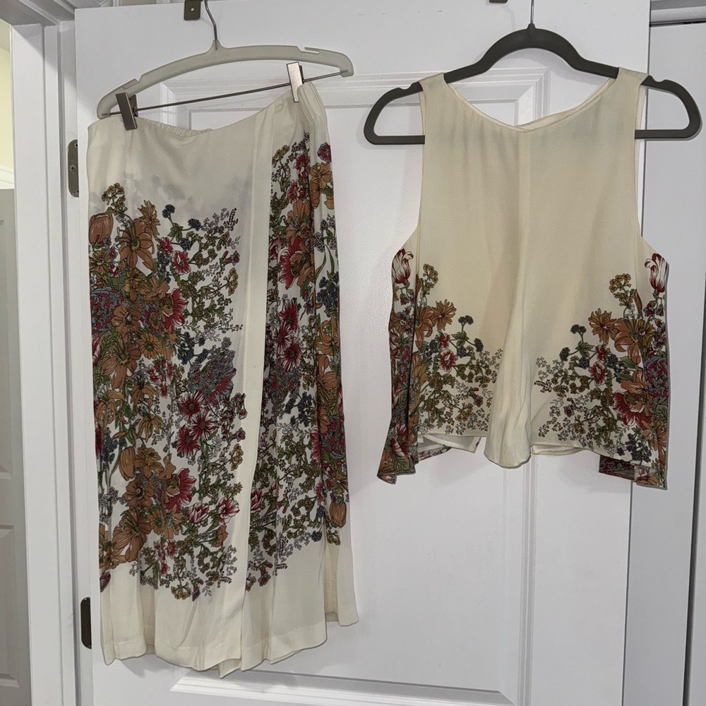 Zara Trafaluc Collection Floral Two-Piece Cream Set